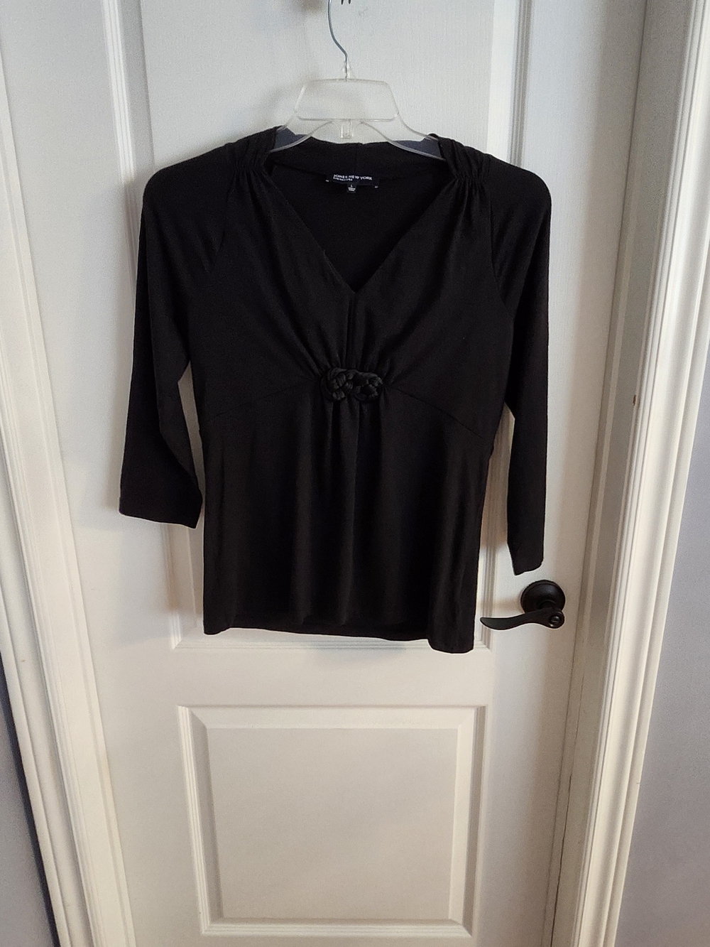 Classic Black Women’s V-Neck Long Sleeve Top